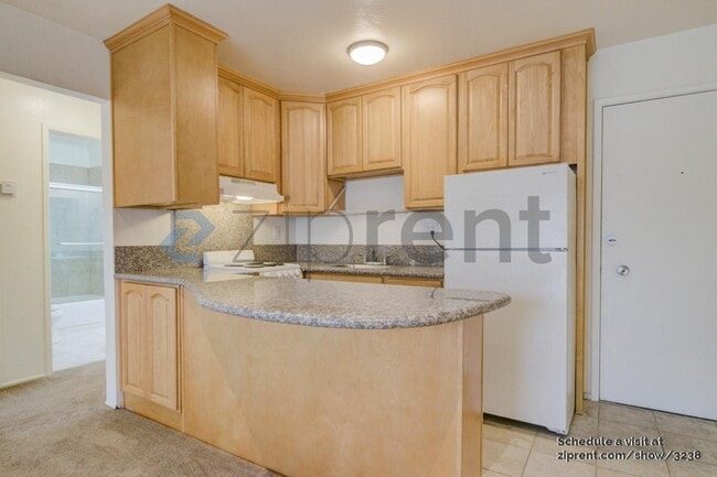 Building Photo - 468 90th St