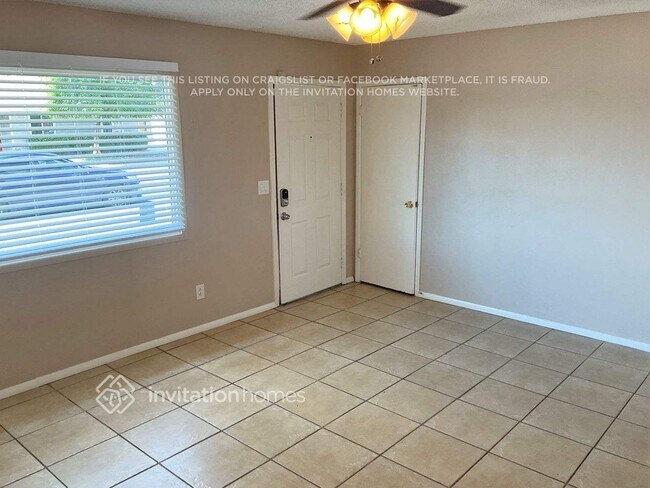 Foto del edificio - 11605 N 58th Ave
