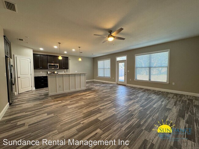 Building Photo - 3 br, 2 bath House - 2-A Newcastle Drive