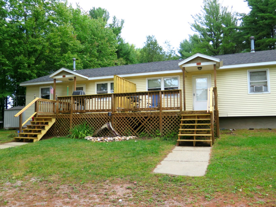 40 Hobbs Rd, Milton, VT 05468 Rentals in Milton at 40 Hobbs Rd Milton, VT