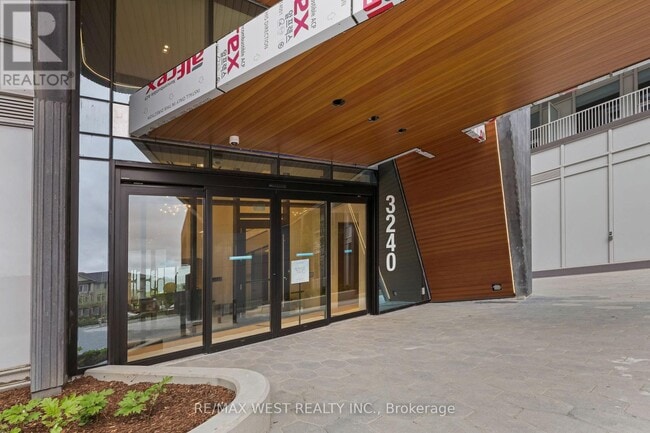 Building Photo - 3240 William Coltson Ave