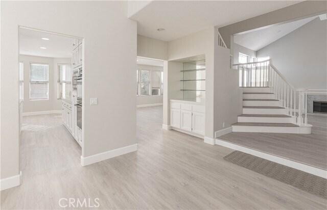 Building Photo - 2142 Marselina