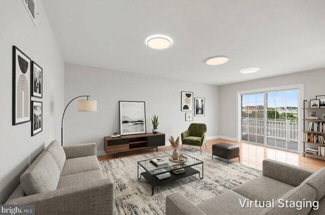 Foto del edificio - 777 Oak Leaf Ln