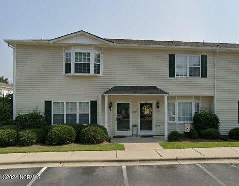 Primary Photo - 2300 Vineyard Dr