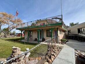 Building Photo - 13633 Summit Valley Rd