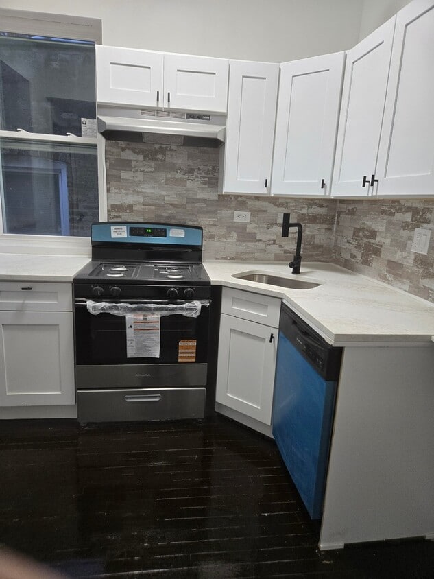 Foto principal - 6229 S Bishop St