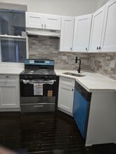 Building Photo - 6229 S Bishop St