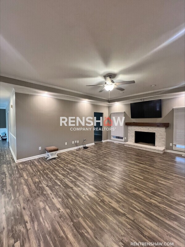 Building Photo - 357 Weatheridge Dr