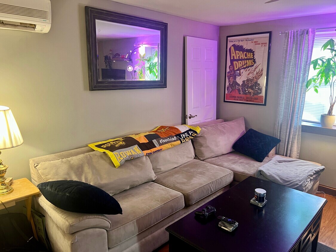 Foto principal - 1225 Shackamaxon St