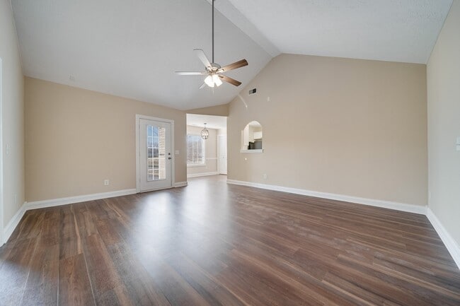 Building Photo - 976 Chesire Way