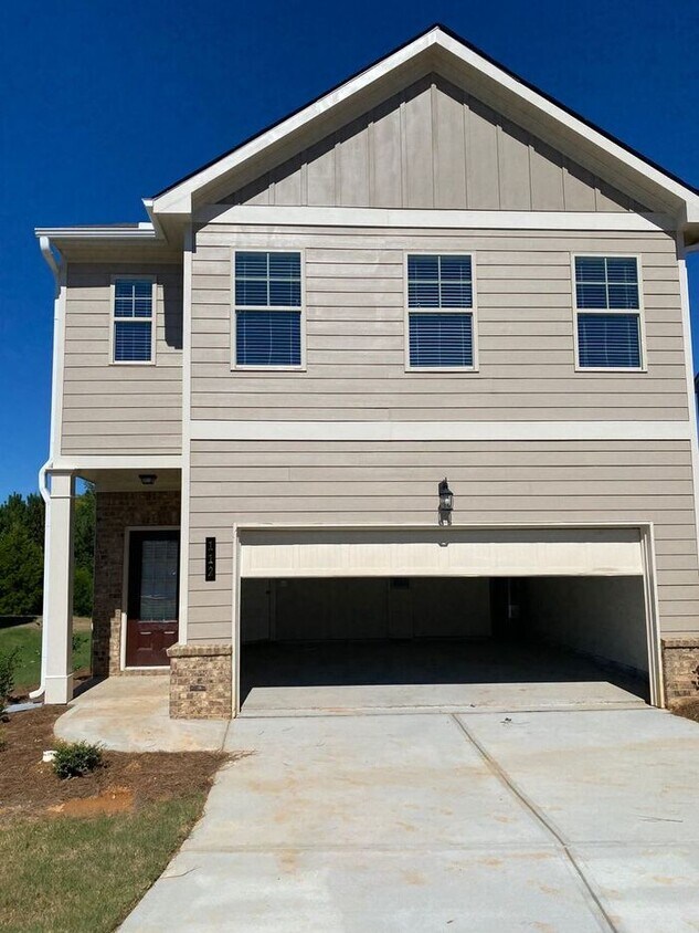 to Your New Home!!!! House for Rent in Calhoun, GA