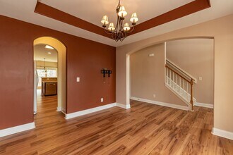 Building Photo - 913 Steelhorse Dr