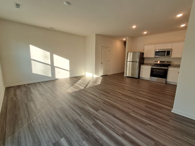 Foto del edificio - 2044 Trailside Dr