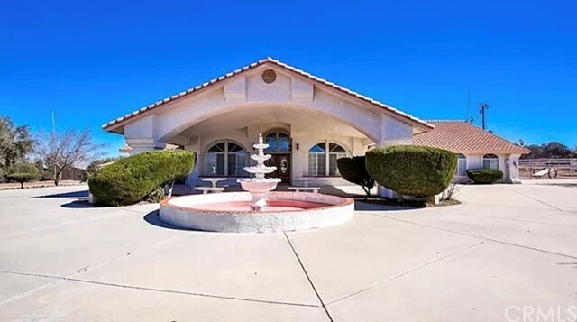 Primary Photo - 5020 Bellflower St