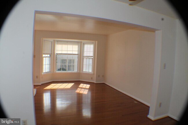 Building Photo - 8066 Sky Blue Dr
