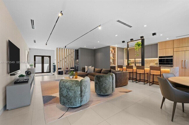 Foto del edificio - 1077 Golden Cane Dr