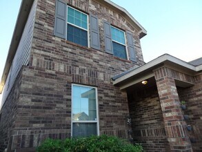 Building Photo - 4418 Windmill Run Dr