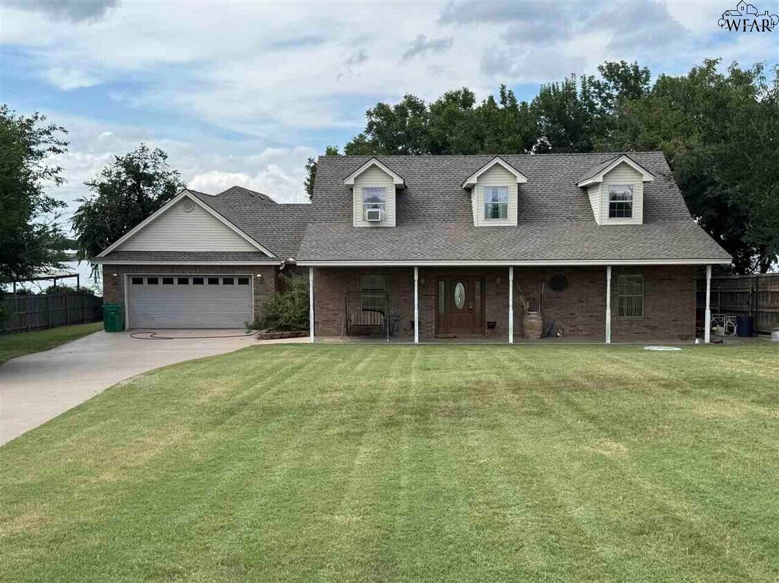 Foto principal - 609 Shoreline Dr