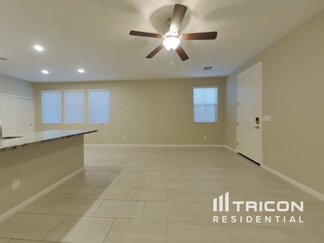 Building Photo - 12593 W Steed Ridge