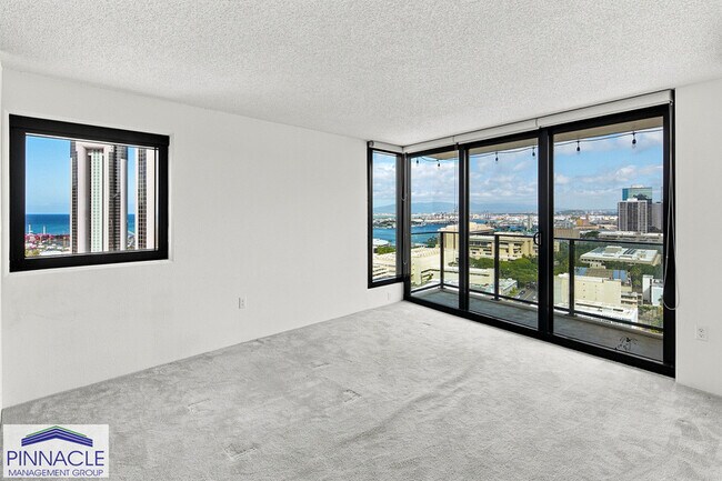 Building Photo - 615 Keawe St