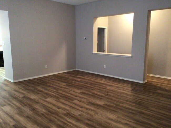 Building Photo - 4809 Madyson Ridge Dr