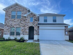 Building Photo - 21310 Riverdew Dr