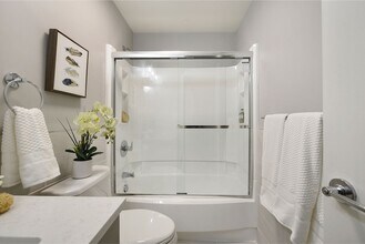 Interior Photo - RedStone Place