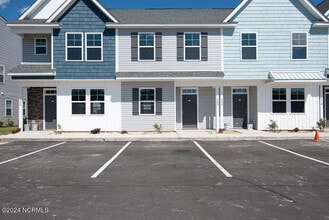 Building Photo - 322 Starfish Ln