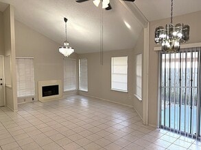 Building Photo - 15811 Beechnut St