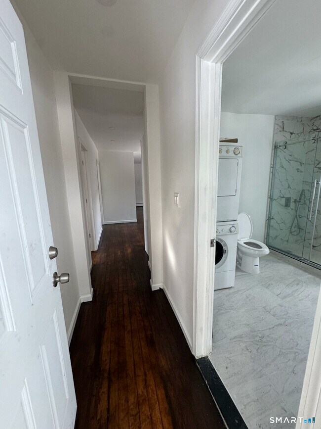 Foto del edificio - 54 Overlook Ave