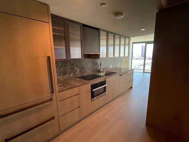 Photo - Brand NEW! Koula Studio House