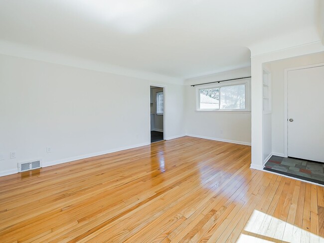 Photo - Spacious 3BR Home with Expansive 1-Acre Lot!