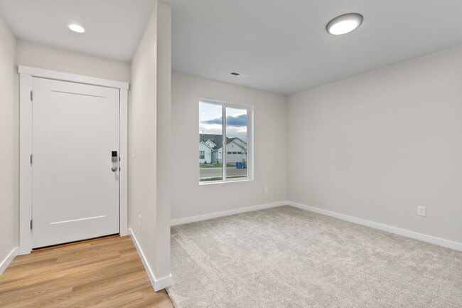 Building Photo - 11134 W Langit St