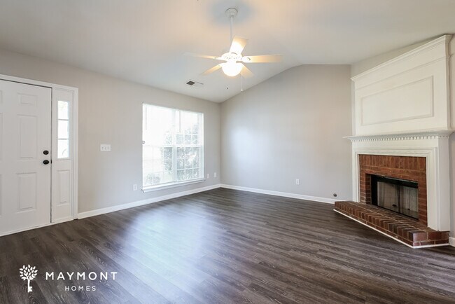 Foto del edificio - 109 Crossview Dr