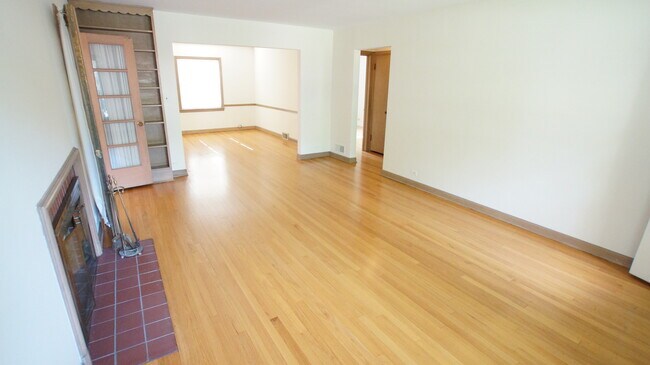 Foto del edificio - 1229 Middlebury Ln