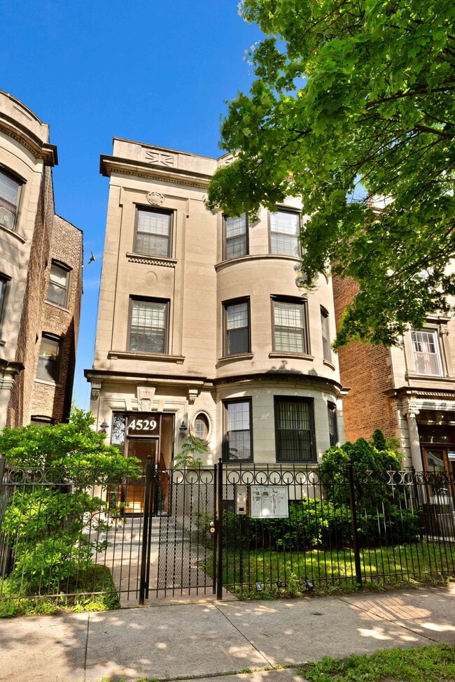 Building Photo - 4529 S Michigan Ave