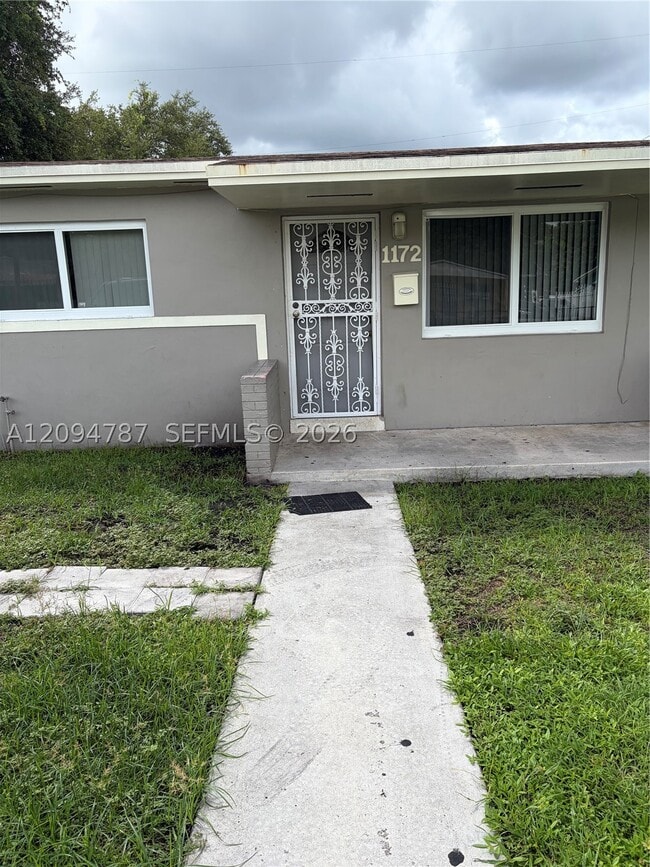 Building Photo - 1172 NW 100th St