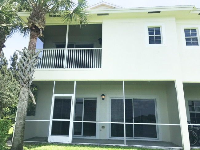 Building Photo - 4236  Emerald Vista