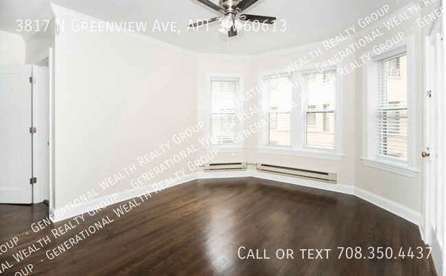 Foto del edificio - 3817 N Greenview Ave