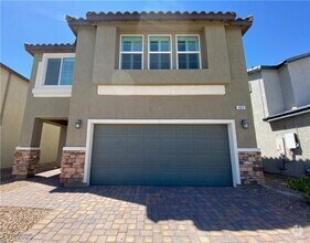 Building Photo - 483 Welpman Way