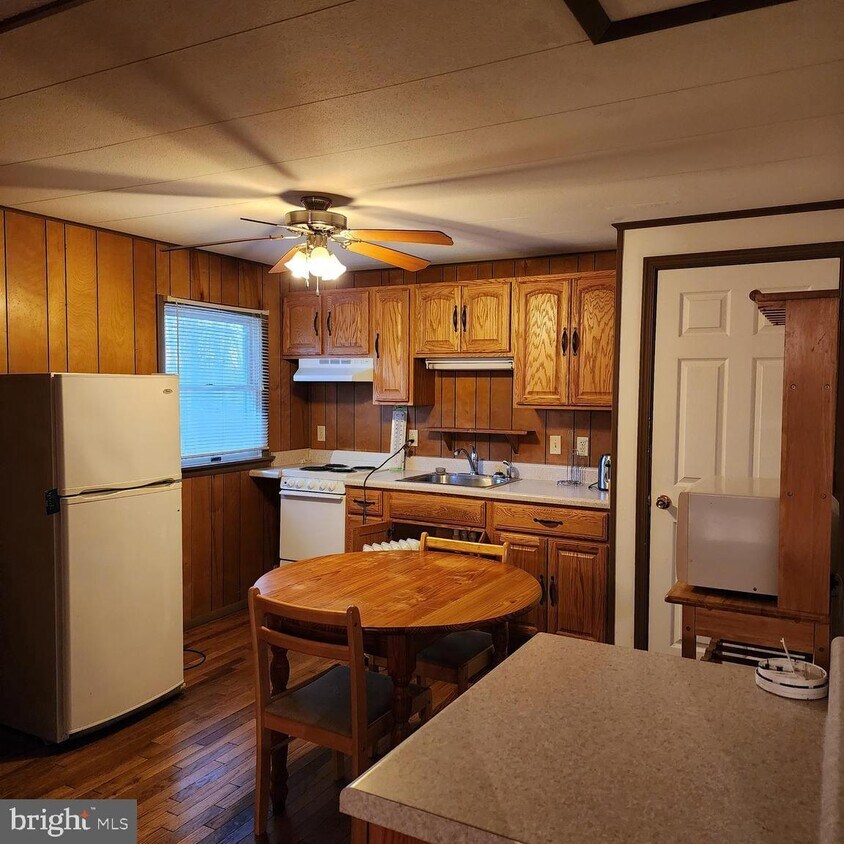 10610 Old Mill Rd, Lusby, MD 20657