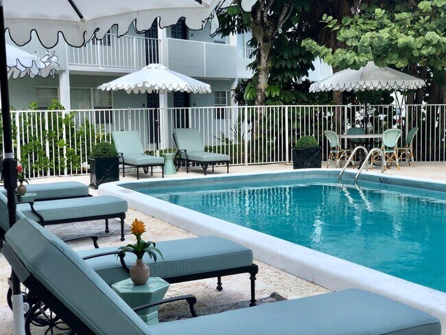 Foto del edificio - 2716 Vandiver Dr