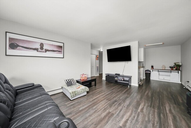 Foto del edificio - 8923 Knight Ave