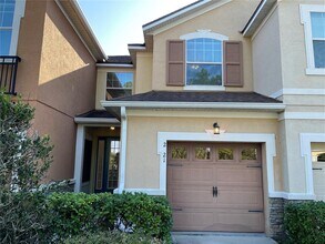 Building Photo - 2121 Victoria Glen Dr