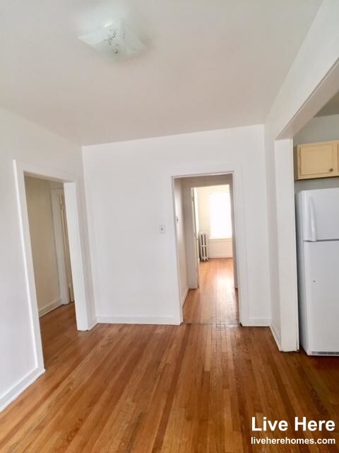 Building Photo - 2048 N Kostner Ave