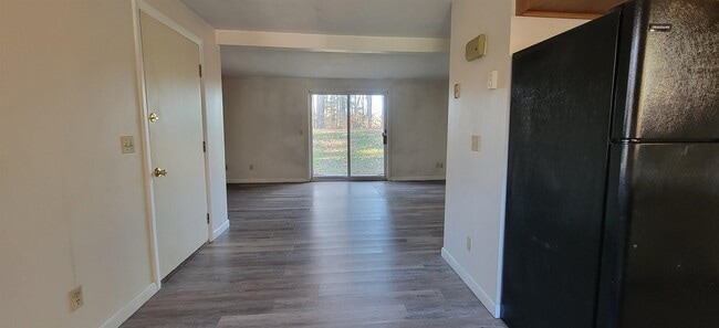 Building Photo - 23 Old Stagecoach Rd