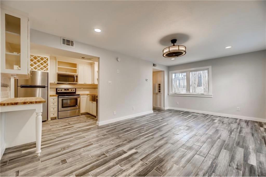 2124 Burton Dr Unit 119, Austin, TX 78741 Condo for Rent in Austin