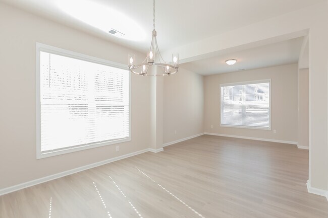 Foto del edificio - 3457 Sugarberry Dr