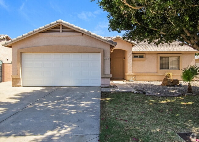 Building Photo - 7574 W Denton Ln