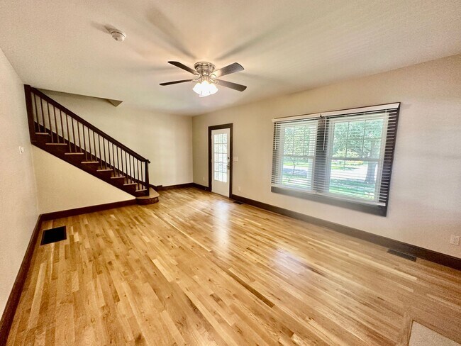 Foto del edificio - 2174 Arlington Ave